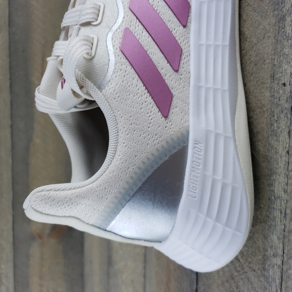 adidas QT Racer Sport Women's Running Shoe Chalk White/Cherry/Silver Metallic - Picture 8 of 9